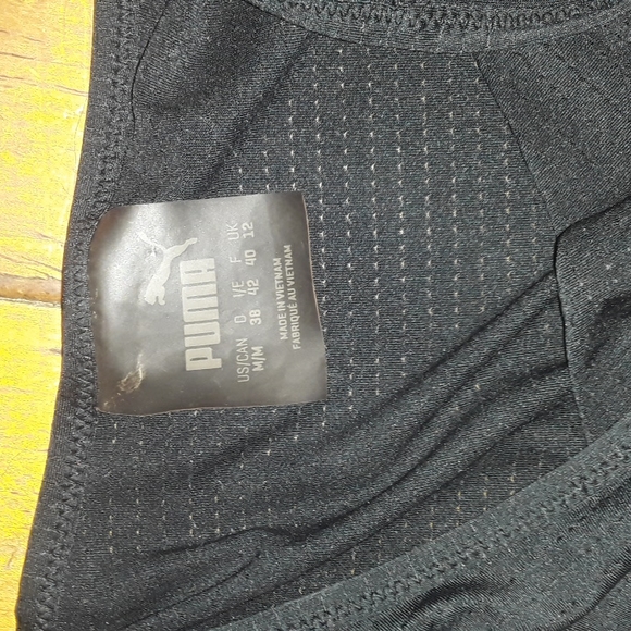 PUMA activewear top - Picture 2 of 3